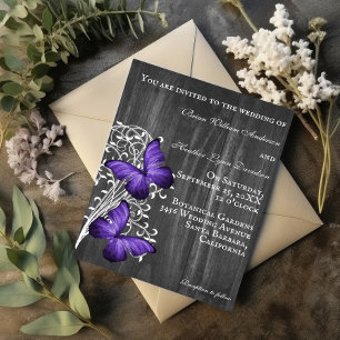 Invitación a la boda de mariposa púrpura rusa