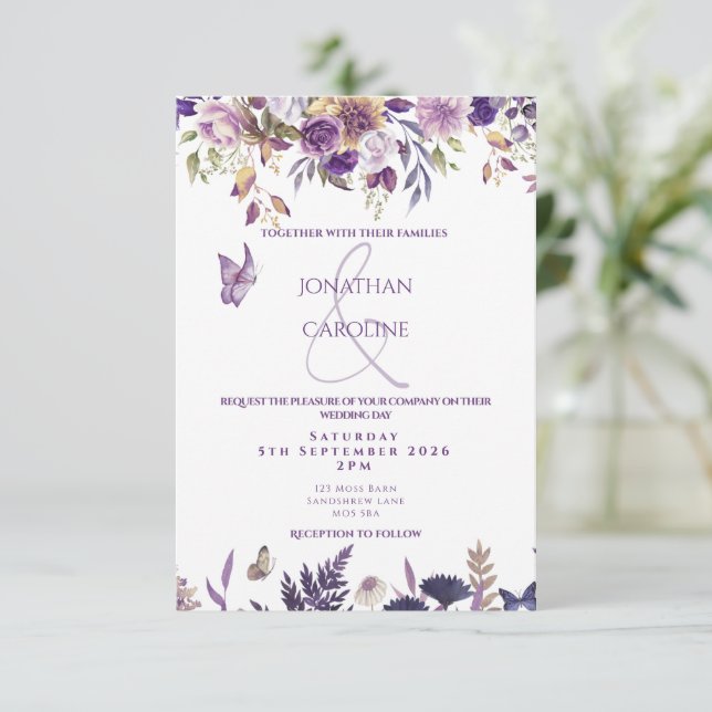 Invitación a la boda de morado/mariposa (Anverso de pie)