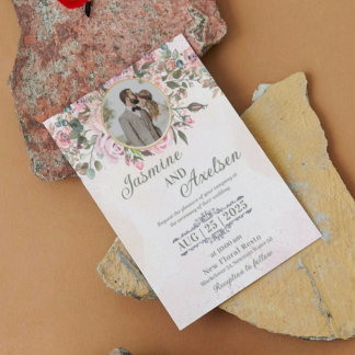 Invitación a la boda elegante con flores rosadas