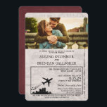 Invitación a la boda en Irlanda de Borgoña<br><div class="desc">¿Casarse en Irlanda? ¡Nuestro hermoso pasaporte definitivamente le dará la bienvenida a sus invitados! Estamos encantados de personalizar de esto para usted,  por favor siéntanse libres de enviarnos un mensaje de ayuda.</div>