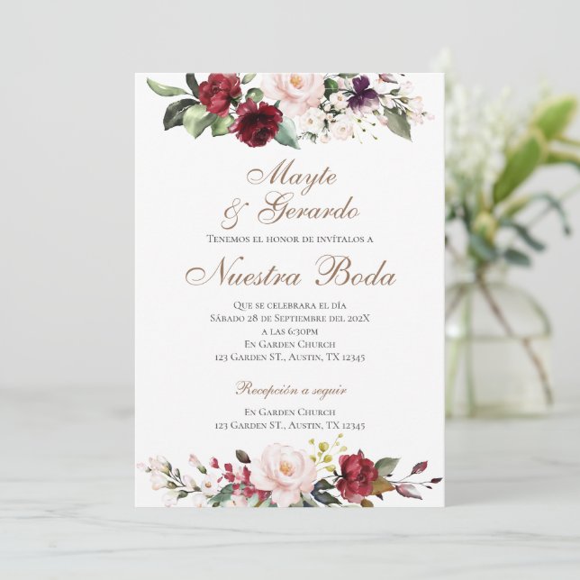 Invitación a la boda floral en español rojo (Anverso de pie)