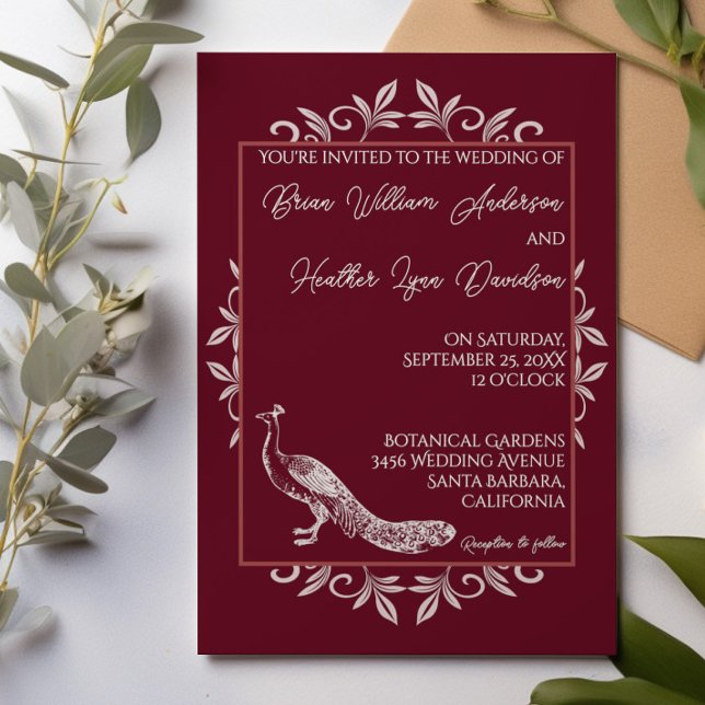 Invitación a la Boda Floreciente del Boda Rojo del (Wine red Peacock Flourish Wedding Invitation)