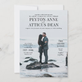 Invitación a la boda fotográfica vertical en la at