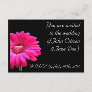 Invitación a la boda: Gerbera rosa con el corazón 
