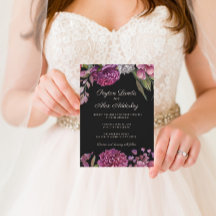 Invitación a la boda Moody Black Purple Flowers