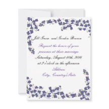 Invitación a la boda morada oscura de flores