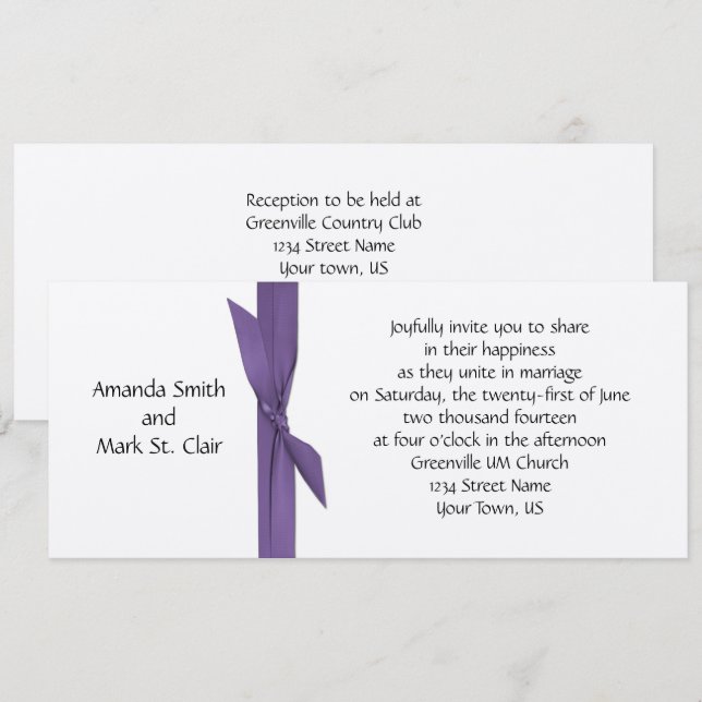 Invitación a la boda plateada con cinta morada (Anverso / Reverso)