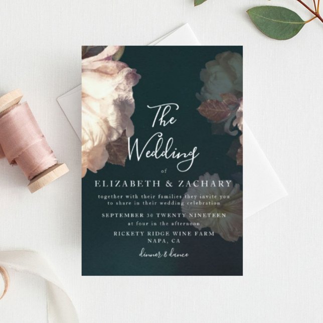 Invitación a la boda romántica con la floración de (Subido por el creador)