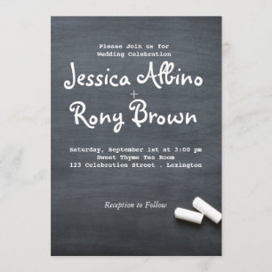 Invitación a la boda simple en el tablero de anunc