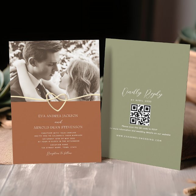 Invitación a la boda verde oliva y terracota (Subido por el creador)