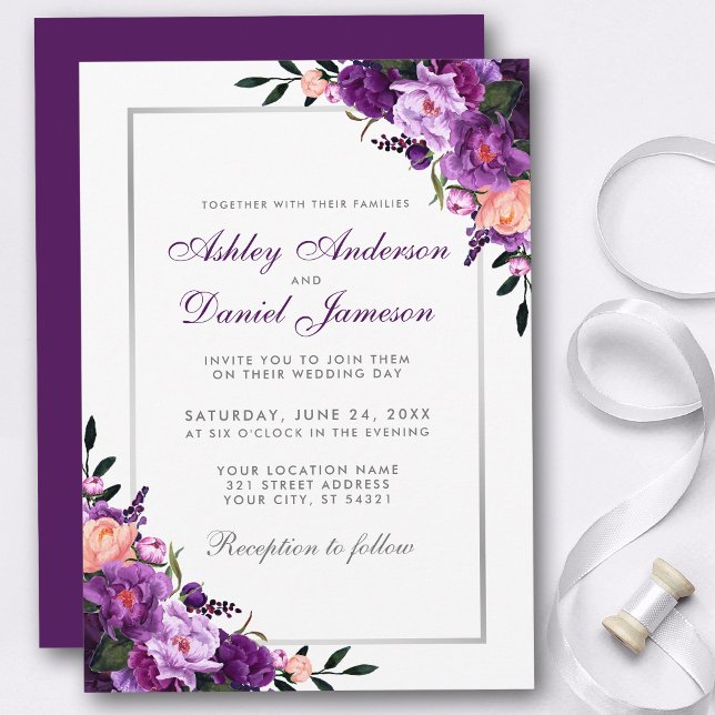 Invitación a la boda violeta morada floral de plat (Customize to change text color, style, add text & photos to back or change color of back of card.)