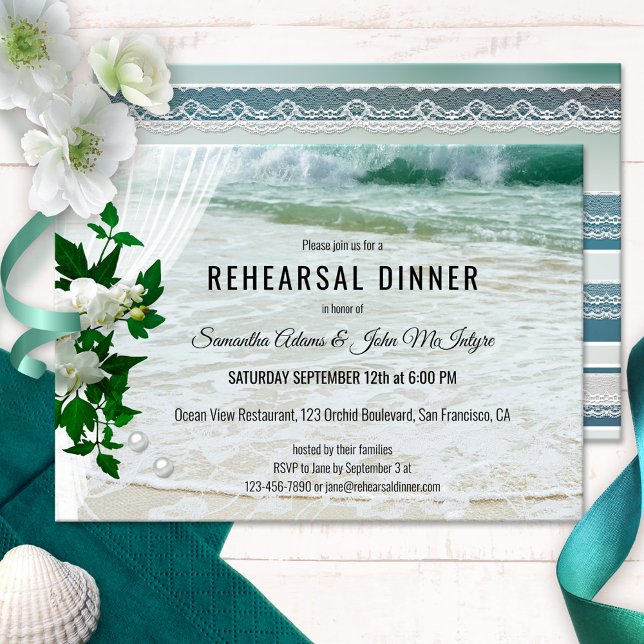 Invitación a la cena de los ensayos de Orquid Beac (Rehearsal Dinner invitation featuring orchid flowers on a wedding veil - beach with lace and pearls)