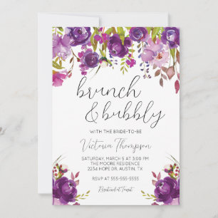 Invitación a la ducha con flores moradas de brunch