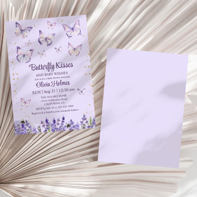 Invitación a la ducha de la niña con mariposa mora (Purple Butterfly Baby Girl Shower Invitation on a dry white palm leaf.)