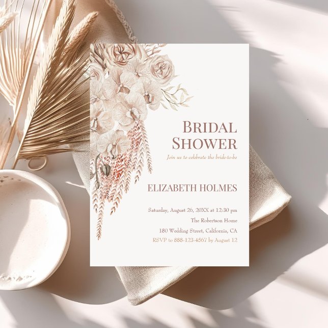 Invitación a la ducha de novia en el jardín Boho P (Boho Pampas Garden Bridal Shower Invitation on a neutral boho table)