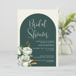 Invitación a la ducha de novia floral blanca en el