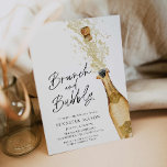 Invitación a la ducha de novias con brunch y bubbl<br><div class="desc">Invitación a la ducha de novias con brunch y bubbly. Diseñado con una hermosa acuarela,  botella de champán dorado. La mayoría de las letras son modificables. Artículos coincidentes en el diseño del Fiesta Cava de nuestra tienda.</div>