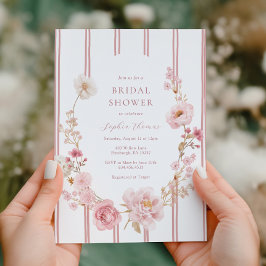 Invitación a la ducha de novias con flores rosadas