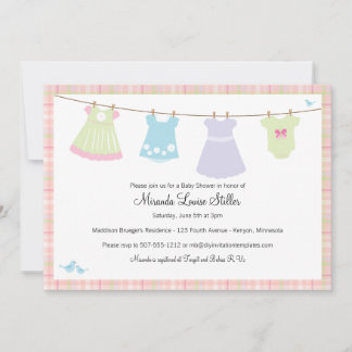 Invitación a la ducha por Baby Cothesline (Chica)