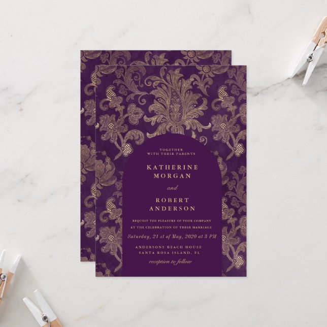Invitación a la elegante boda púrpura Royal Damask (Anverso/Reverso In Situ)