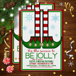 Invitación a la fiesta de cócteles de Jolly Elf Na<br><div class="desc">Piernas cortas de elfo con medias rayadas rojas y blancas y zapatos verdes de elfo con campanas de jingle. Cambia fácilmente el tema cambiando "cócteles de Navidades festivos" por "intercambio de regalos de vacaciones" o "fiesta de cena de Navidades". Si necesita ayuda para personalizar esta tarjeta, por favor no dude...</div>