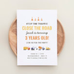 Invitación a la fiesta de cumpleaños del niño de l<br><div class="desc">Celebra tu día especial de tu pequeña con esta simple invitación a la fiesta de cumpleaños de un vehículo de construcción.</div>