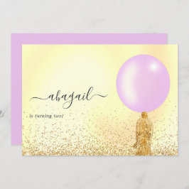 Invitación a la fiesta de cumpleaños morado y oro 