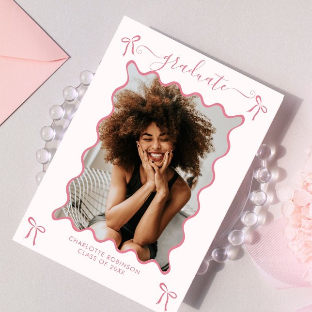 Invitación a la fiesta de graduación de Bow rosa (Subido por el creador)