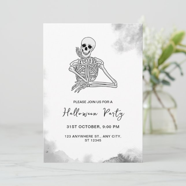 Invitación a la fiesta de Halloween de Black & Whi (Anverso de pie)