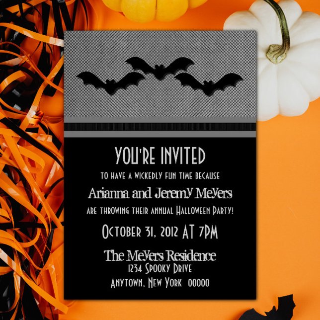 Invitación a la fiesta de Halloween de los cobarde (Creepy Bats Halloween Party Invite - Gray)