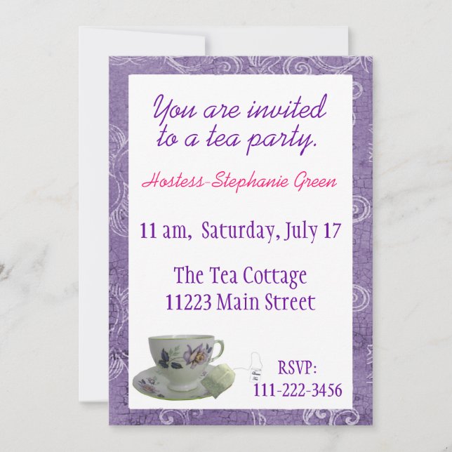 Invitación a la fiesta del té con flores moradas (Anverso)