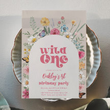 Invitación a la flor silvestre brillante