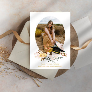 Invitación a la foto de Boho Flowers & Cap Graduat