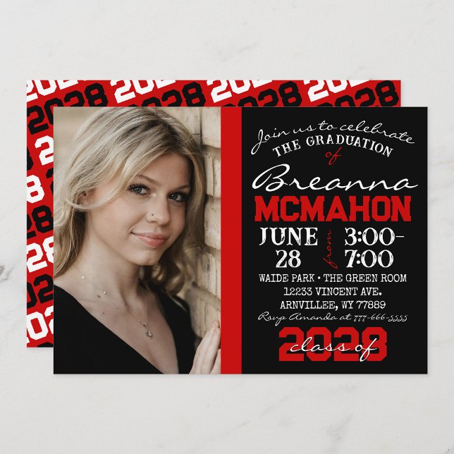 Invitación a la foto de graduación moderna en rojo ( Repeating Class Year 1 & 2 Photo Graduation Invitations & Announcements)