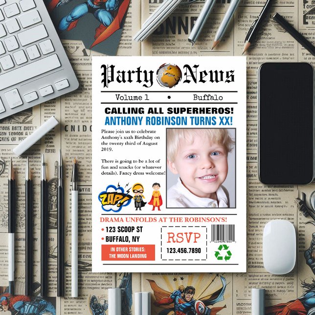 Invitación a la foto de la fiesta de cumpleaños de (Newspaper Superhero Birthday Party photo Invite)