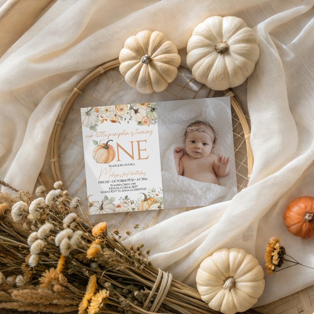 Invitación a la foto de la niña de otoño con flore (Subido por el creador)