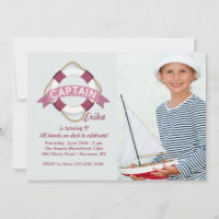 Invitación a la foto de todas las manos sobre cubi