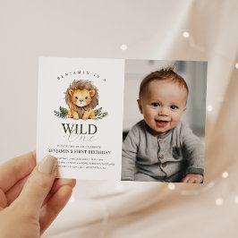 Invitación a la foto de un cumpleaños de Lion Wild