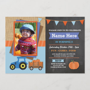 Invitación a la foto de un tractor de calabaza de