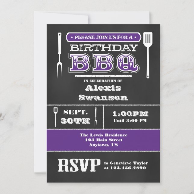 Invitación a la pizarra de cumpleaños Purple BBQ (Anverso)