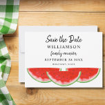 Invitación a la sandía de la reunión familiar Save<br><div class="desc">¿Estás planeando una reunión familiar? Hágale saber a tu familia cuándo será con esta tarjeta única Save the Date. Está decorado con sandías de color rojo y es fácilmente de personalizable. Porque creamos nuestra obra de arte no encontrarás esta imagen exacta de otros diseñadores. Acuarela original © Michele Davies.</div>
