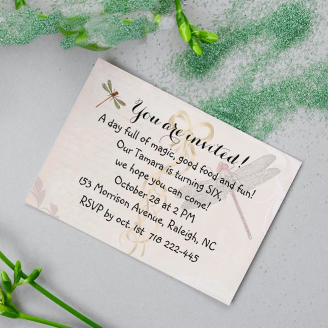 Invitación a las libélulas de cumpleaños (Subido por el creador)