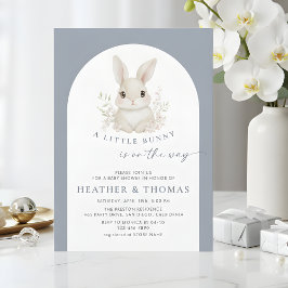 Invitación A Little Bunny Elegant Dusty Blue Baby Shower