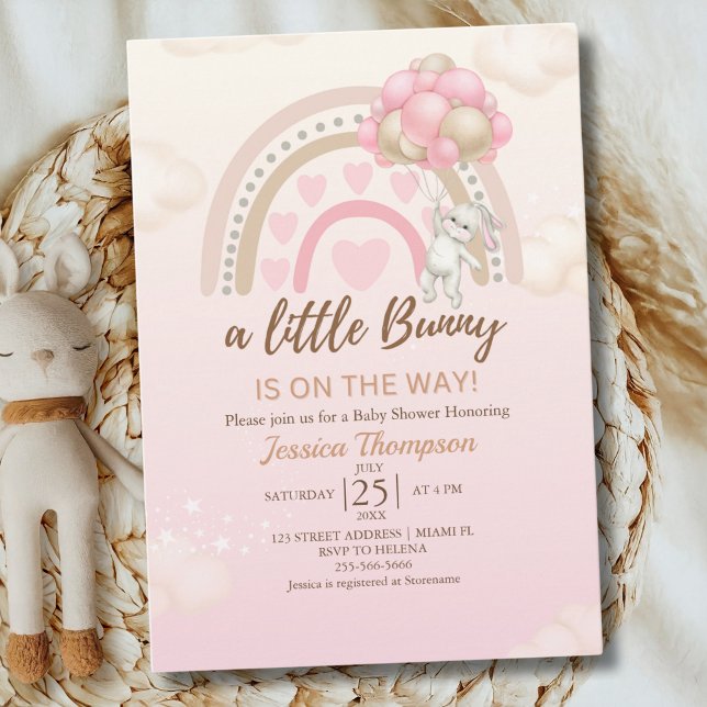 Invitación A Little Bunny is on the Way Baby Shower Girl (Subido por el creador)