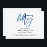 Invitación a los 50 años del Relieve metalizado Az<br><div class="desc">Esta minimalista invitación a la fiesta de cumpleaños número 50 incluye un llamativo texto de "cincuenta" Relieve metalizado azul. El Relieve metalizado azul es sólo una textura, no un Relieve metalizado real. Para una personalización más avanzada de este diseño, por ejemplo, cambiar el diseño, el tamaño de letra o el...</div>