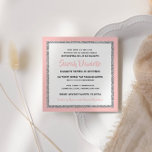 Invitación a Mitzvah de Bat Rosado y Plata<br><div class="desc">Esta invitación a la moda de Bat Mitzvah presenta un purpurina falso y brillante en una capa sobre un fondo de color sólido. Utilice el formulario de plantilla para agregar su propia información. La función "Personalizar" puede utilizarse para cambiar el estilo, el color y la disposición del tipo de letra....</div>