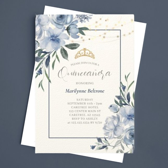 Invitación a Quinceañera con flores azules y turbi (Subido por el creador)