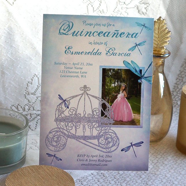 Invitación a Quinceañera de transporte azul y turq (dusty light blue and turquoise quinceanera invitations with diamond princess horse carriage)