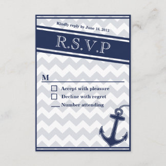 Invitación a RSVP azul marino de chevron