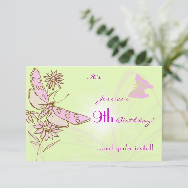 Invitación a RSVP por cumpleaños de la mariposa ro (Anverso de pie)